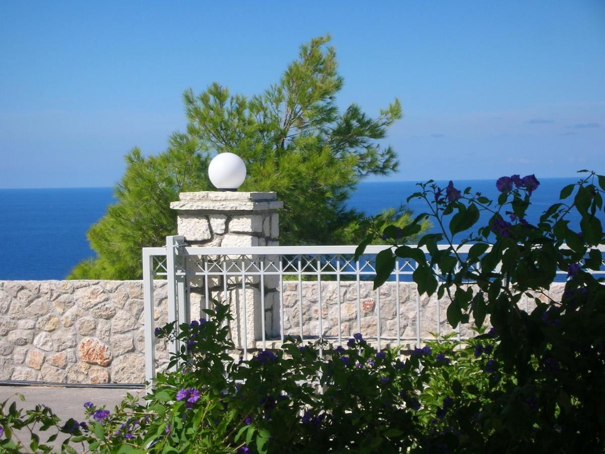 Deep Blue Villa Áyios Nikítas Eksteriør billede